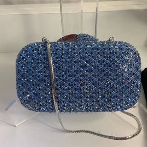 Oval blue crystal clutch with chain